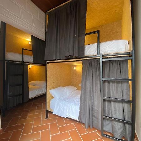 Banana Hostel Богота Екстериор снимка