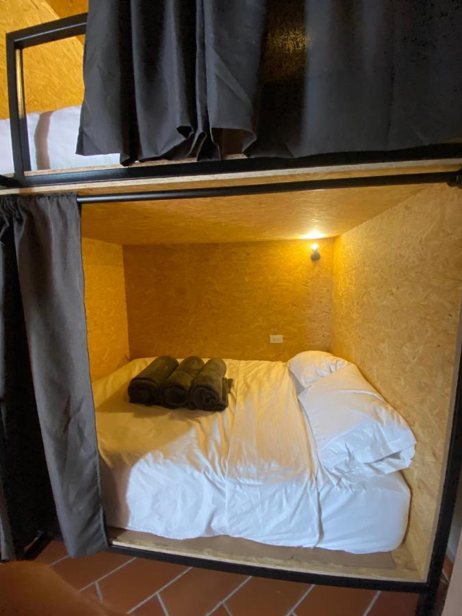 Banana Hostel Богота Екстериор снимка