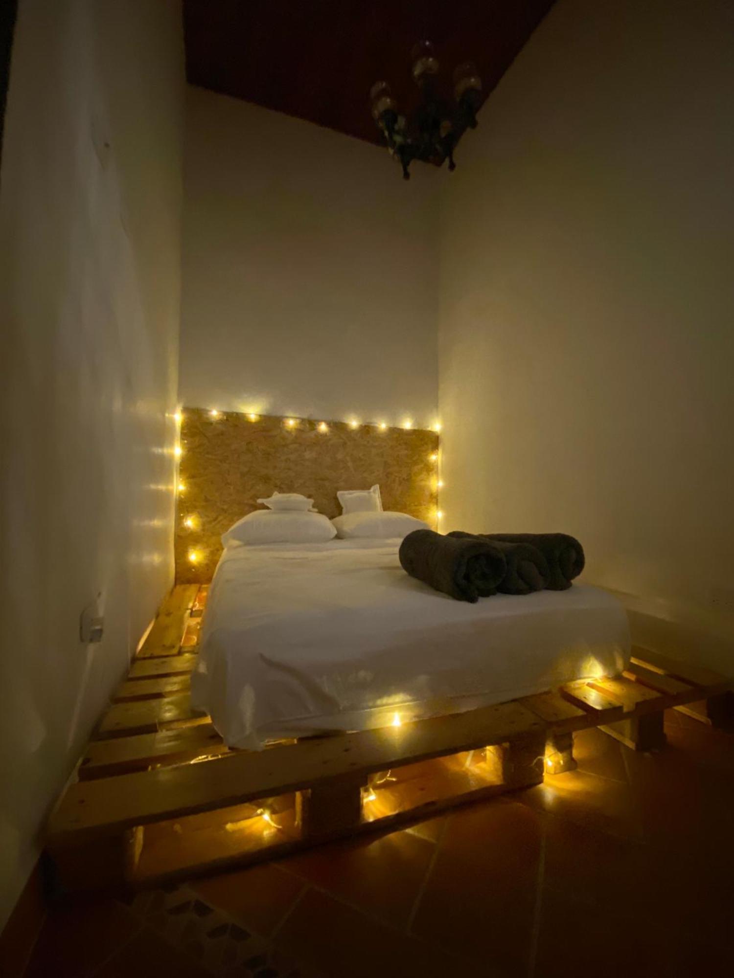 Banana Hostel Богота Екстериор снимка