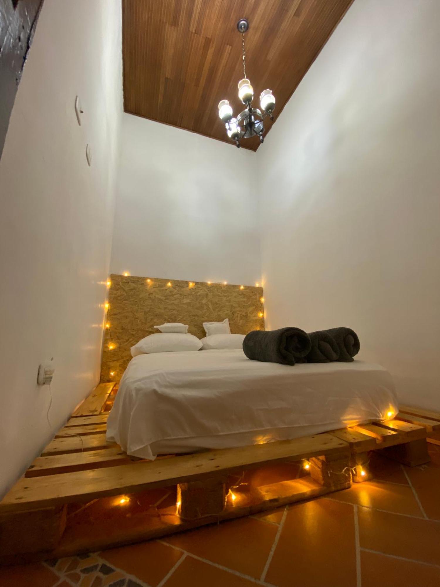 Banana Hostel Богота Екстериор снимка